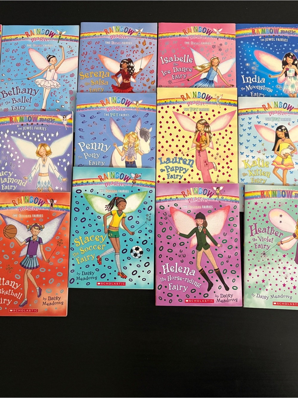 17 Rainbow Magic Fairy Paperback Book Lot Daisy Meadows Scholastic